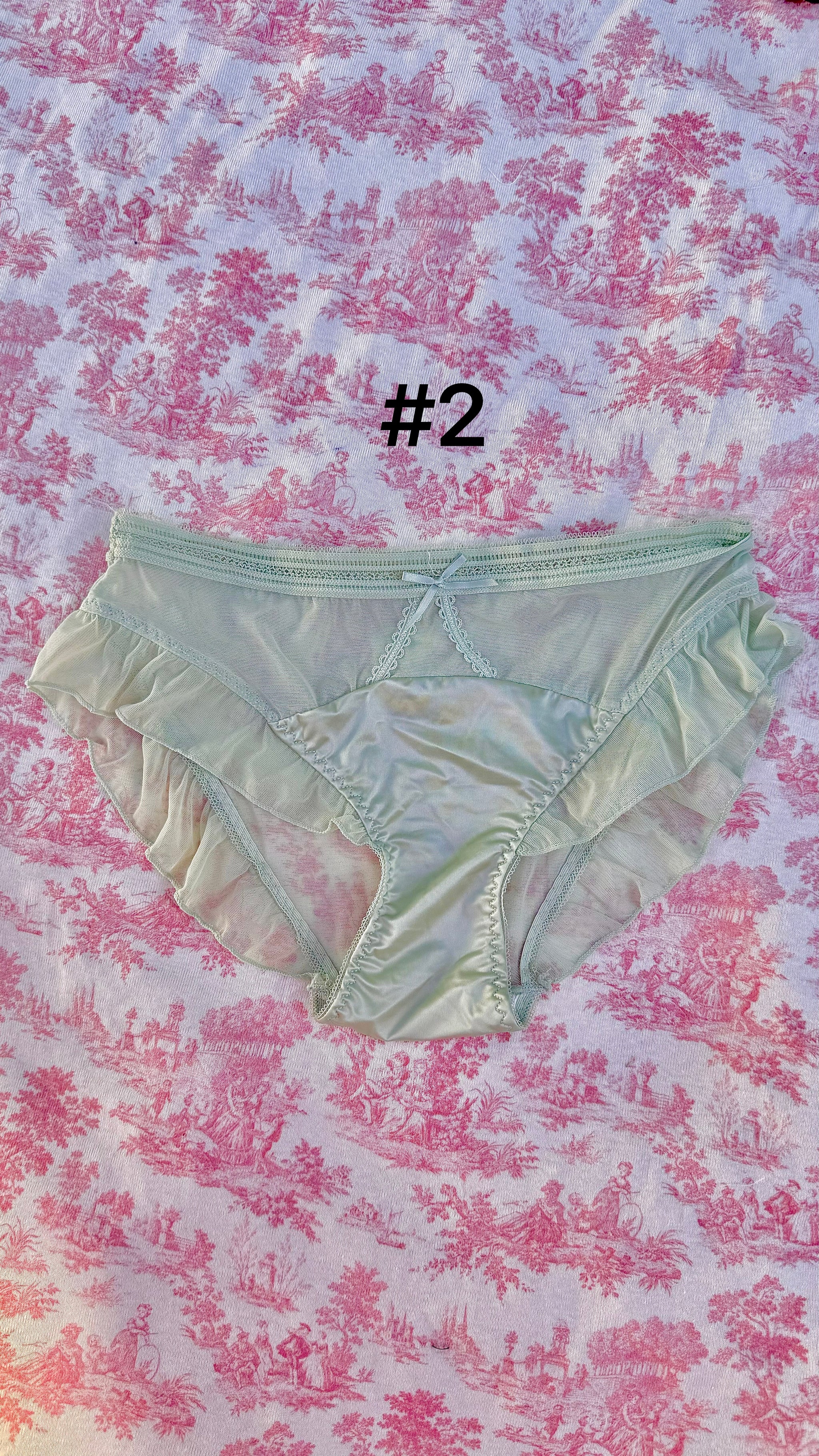 Small size coquette ruffle lace panties