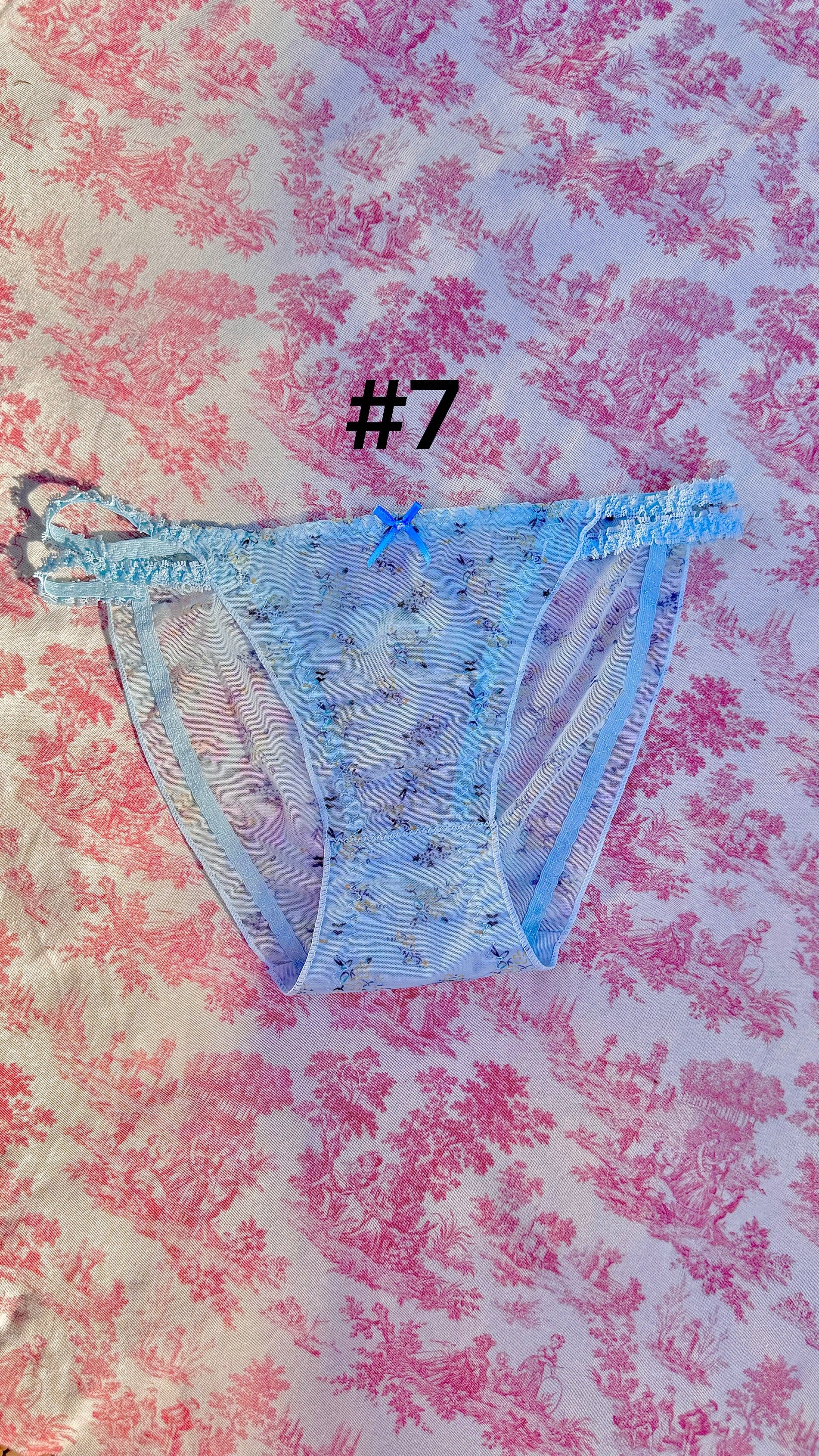 Small size coquette ruffle lace panties