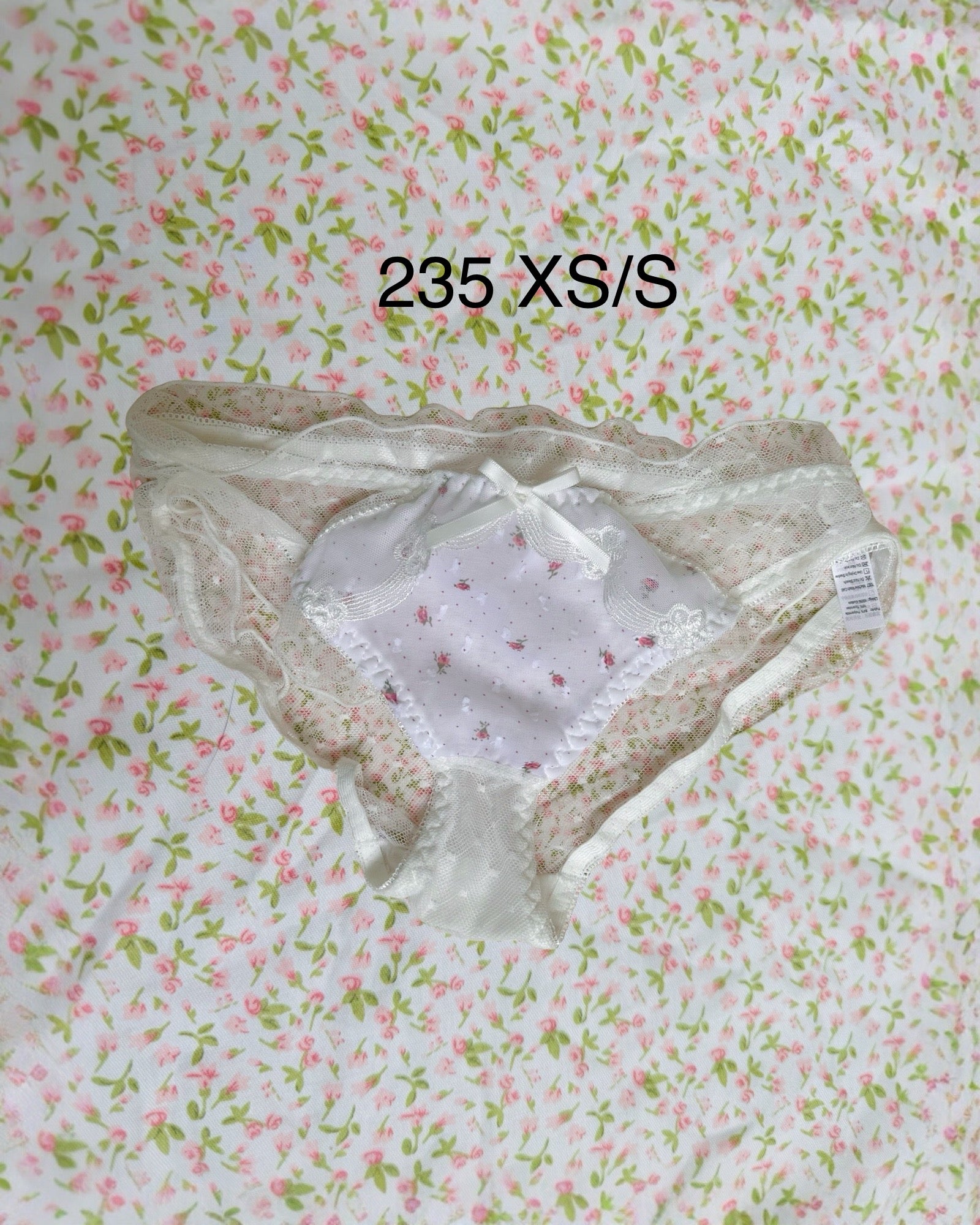 XS Size coquette ruffle lace panties