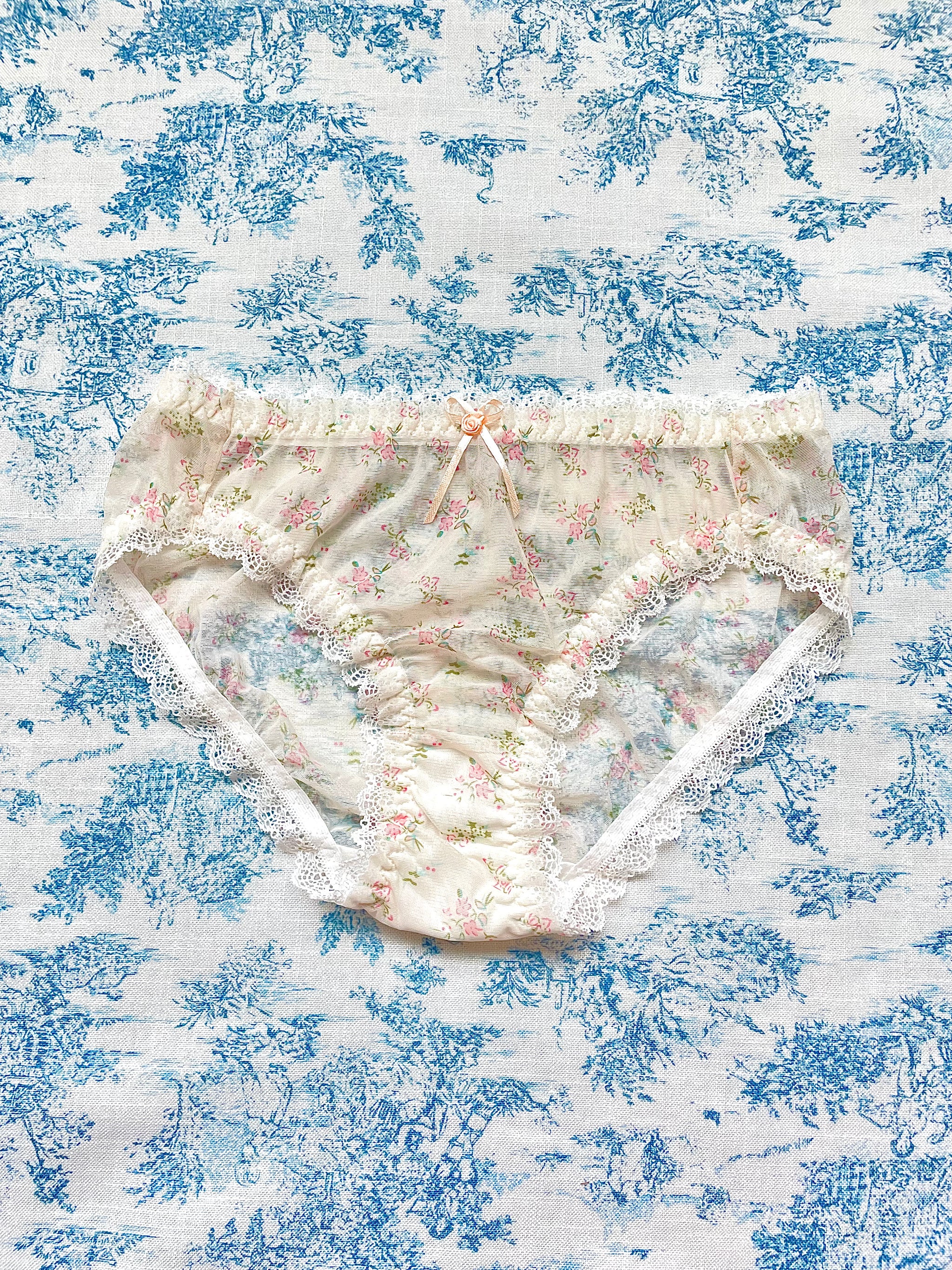 Floral Lace Trim Panty